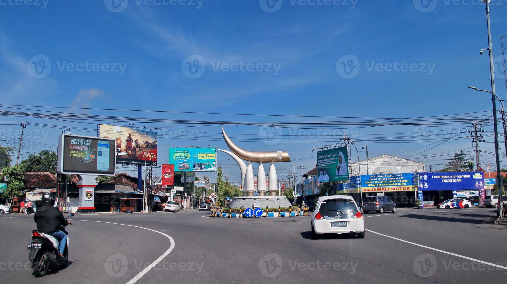 landmark buildings in the city of Ngawi, Jawa Timur. There are Tugu Kartonyono photo