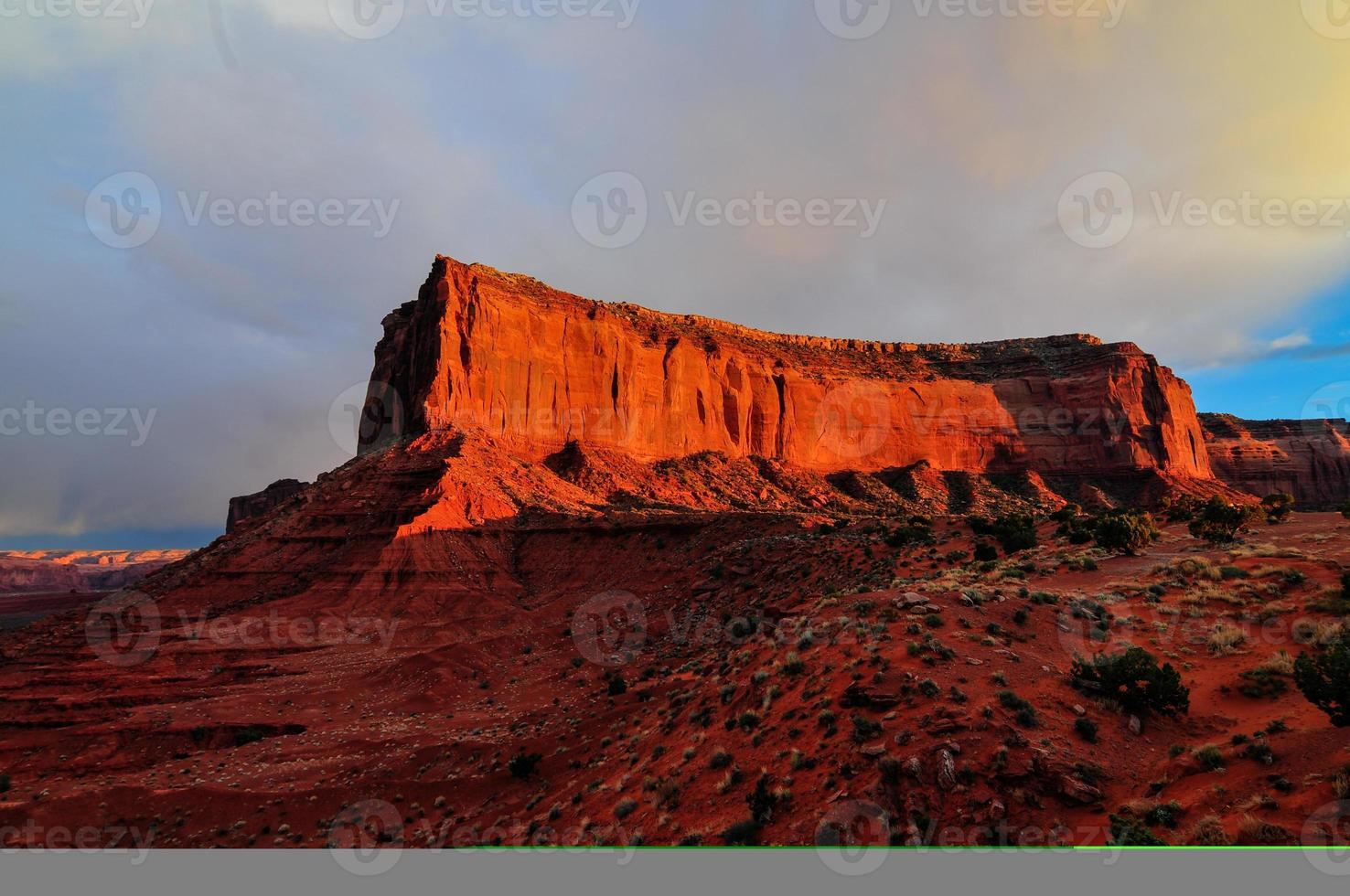 Monument Valley landscape photo