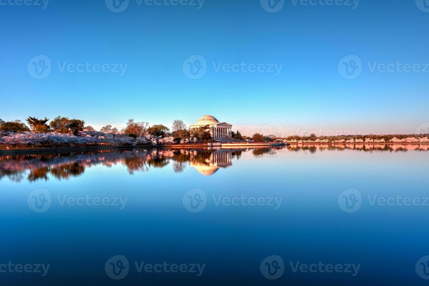 Jefferson Memorial - Washington D.C. photo