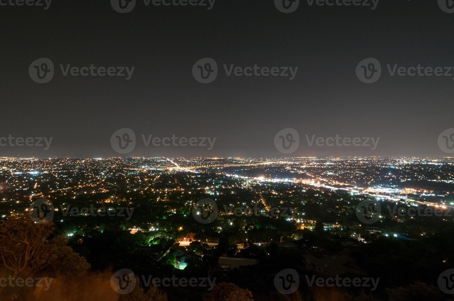 vista de johannesburgo desde la cresta del acantilado norte foto