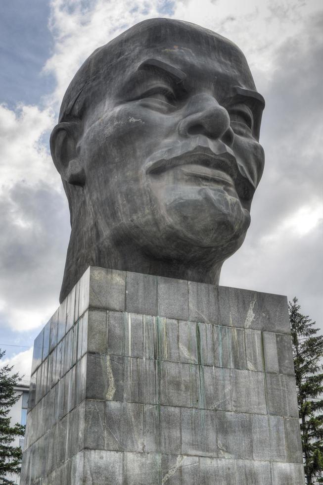 Monument to Ulyanov Lenin in Russia the city of Ulan-Ude, 2022 photo