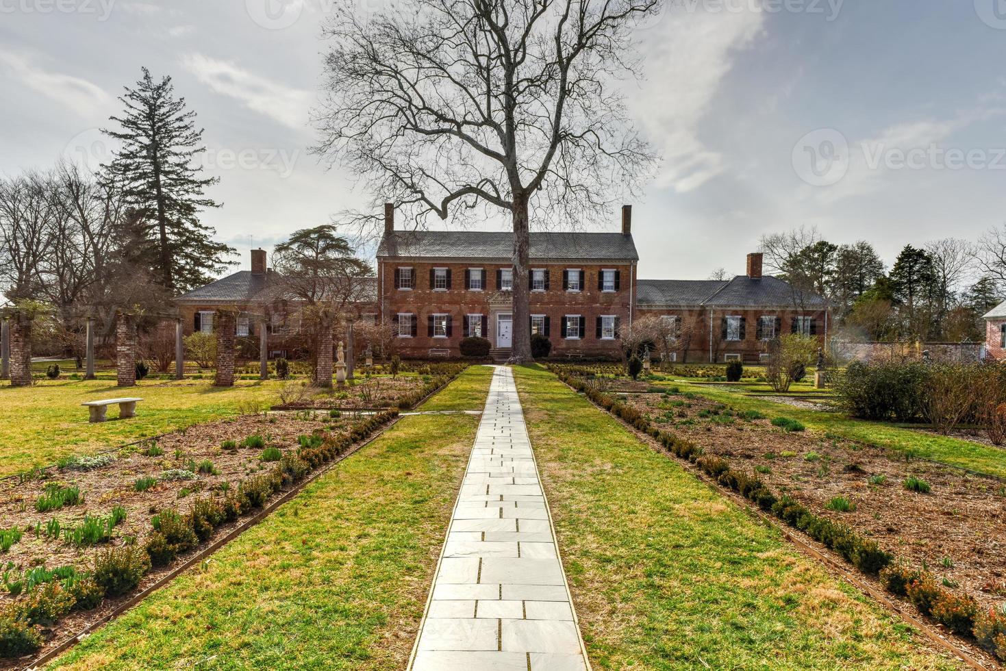 Chatham Manor, a Georgian-style home completed in 1771 on the Rappahannock River in Stafford County, Virginia, opposite Fredericksburg. photo
