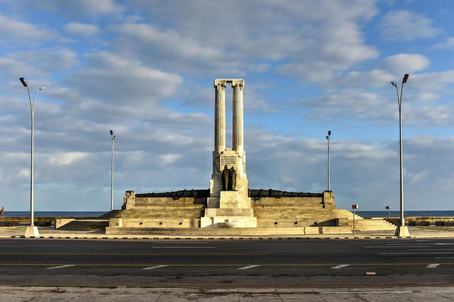 Monument to the victims of the USS Maine in Havana, Cuba, 2022 photo