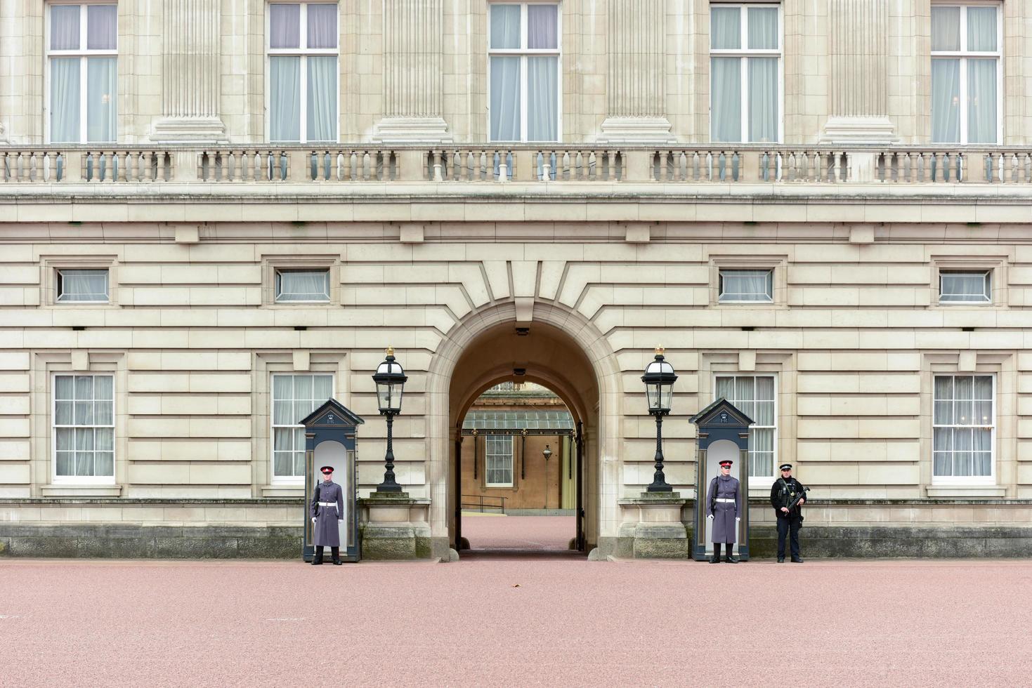 Sentry on duty on a winter day at Buckingham Palace in London, United Kingdom, 2022 photo