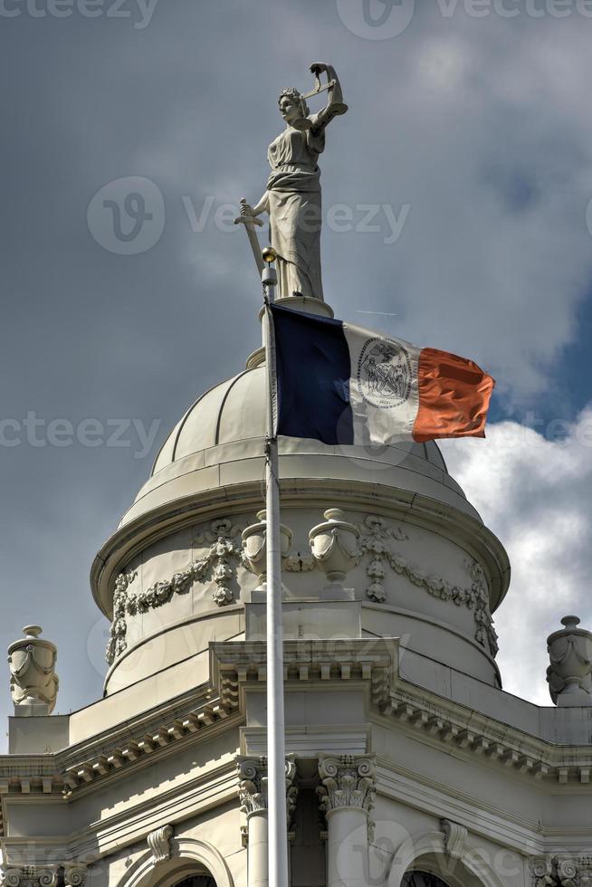 New York City Hall, the seat of New York City government in Manhattan. photo