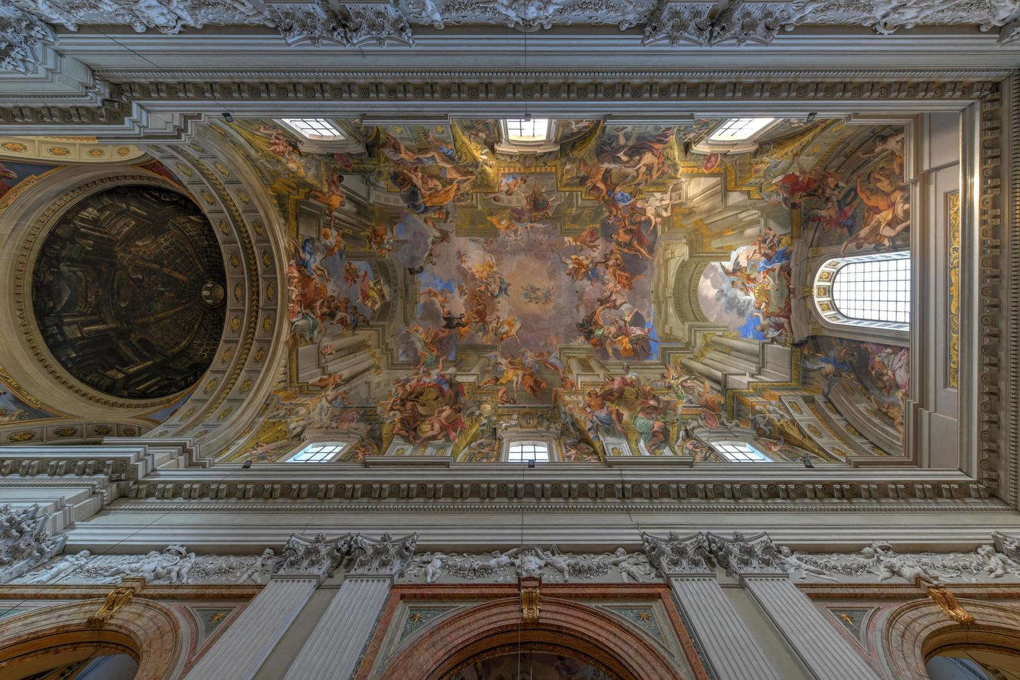 iglesia de san ignacio de loyola - roma, italia, 2022 foto