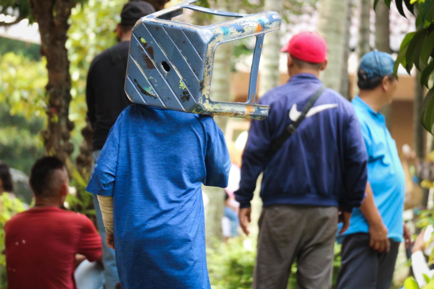 Yakarta, Indonesia en noviembre de 2022. Los niños pequeños, desde el jardín de infancia hasta la escuela primaria, participan en el concurso nacional de baile del archipiélago. foto