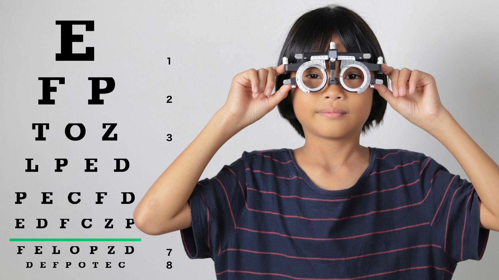 Girl eye test photo