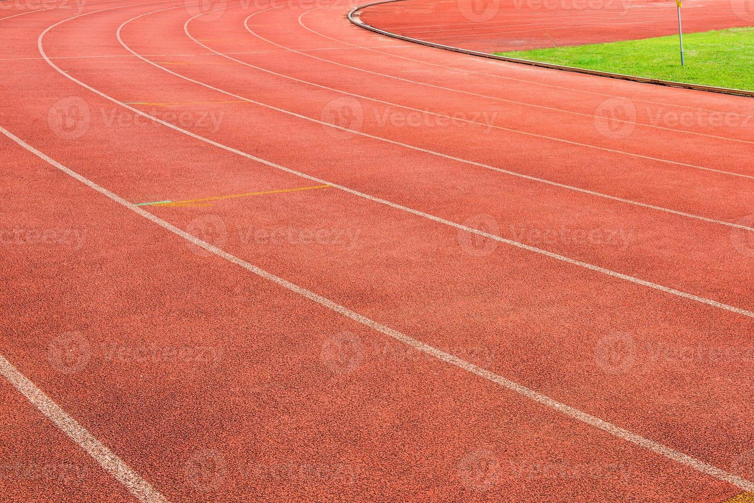 pista de atletismo y césped foto