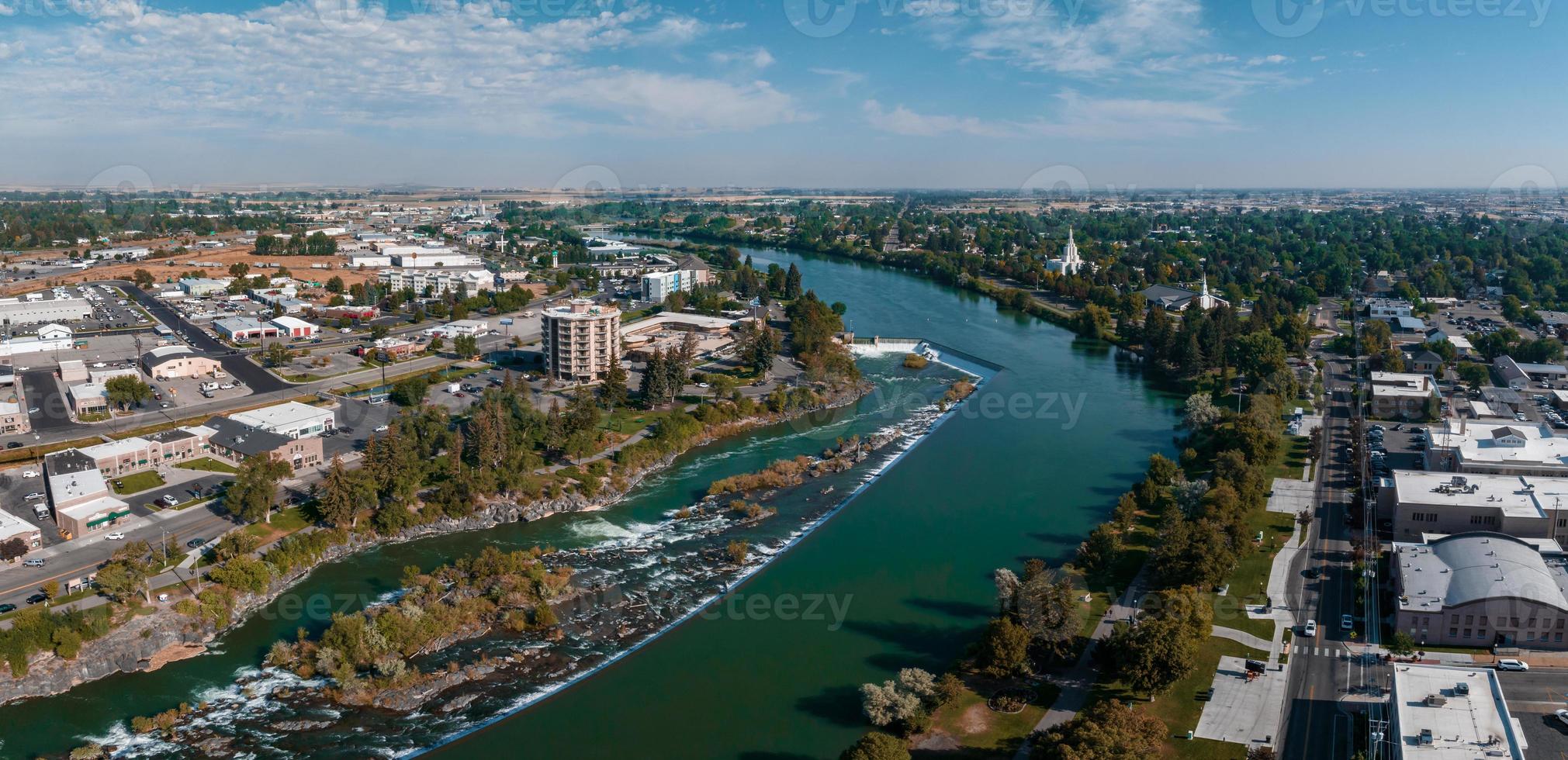 vista aérea de la caída de agua que da nombre a la ciudad de idaho, id usa. foto