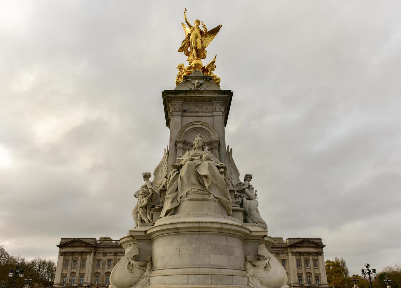 Imperial Memorial to Queen Victoria, London, UK, 2022 photo