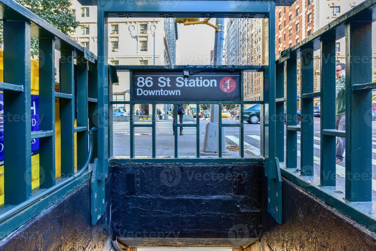 Entrada de metro de la estación de la calle 86 en el lado oeste superior de la ciudad de Nueva York. foto