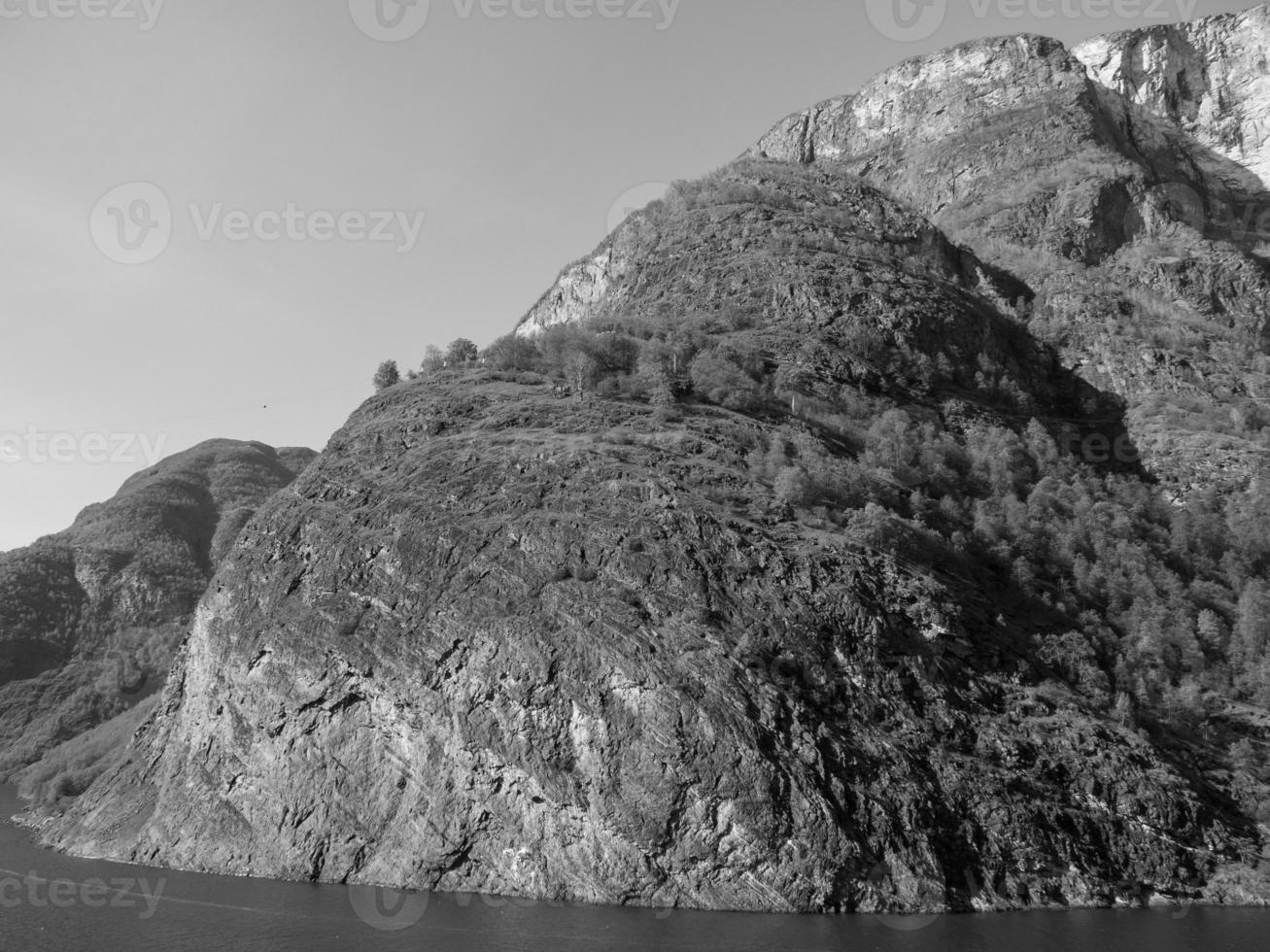 flam y el aurlandsfjord en noruega foto