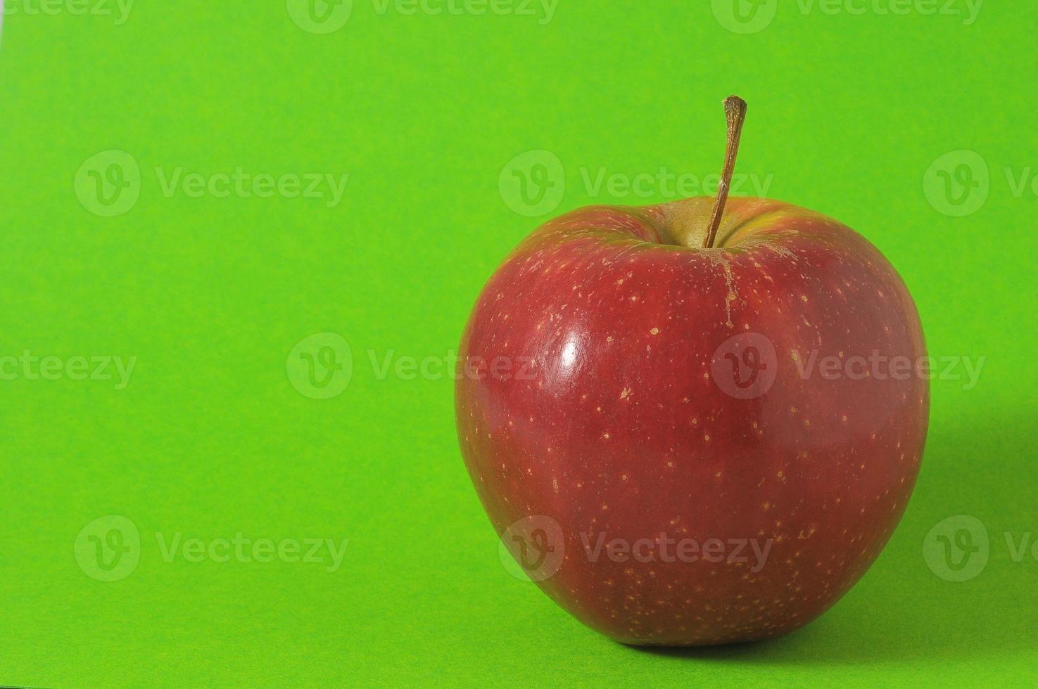 manzana roja aislada foto