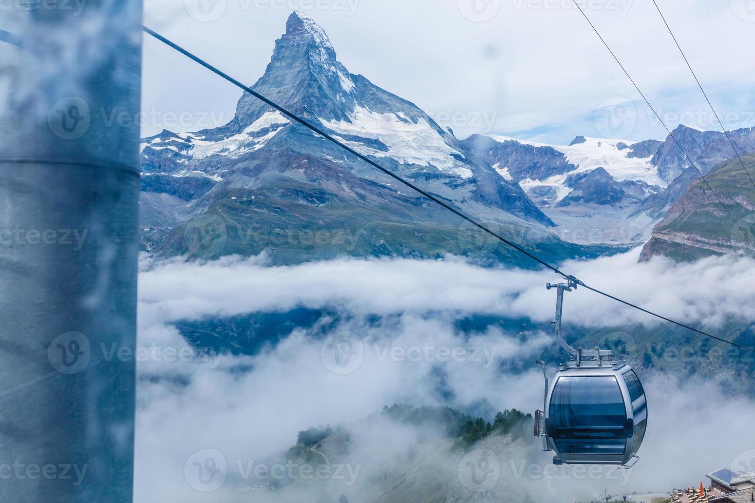Matterhorn Lift near Zermatt, Switzerland. Swiss Alps, train and ski lift. 16749130 Stock Photo