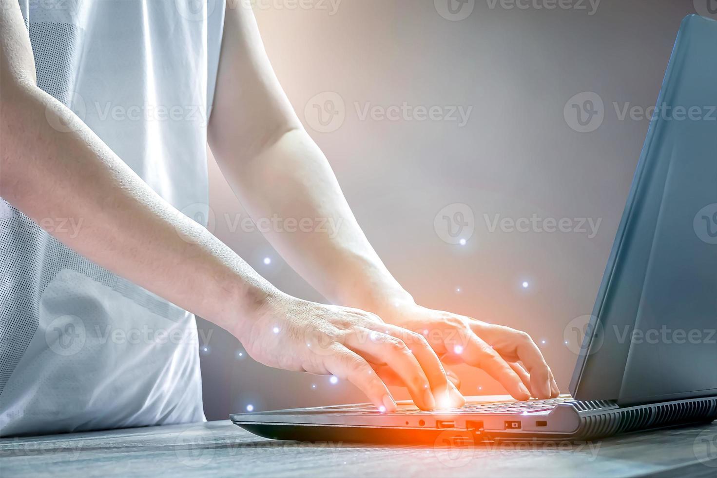 a businessperson with a smartphone Internet access and digital marketing on a global scale Banking and Finance Business technology includes things like digital link technology and big data. photo