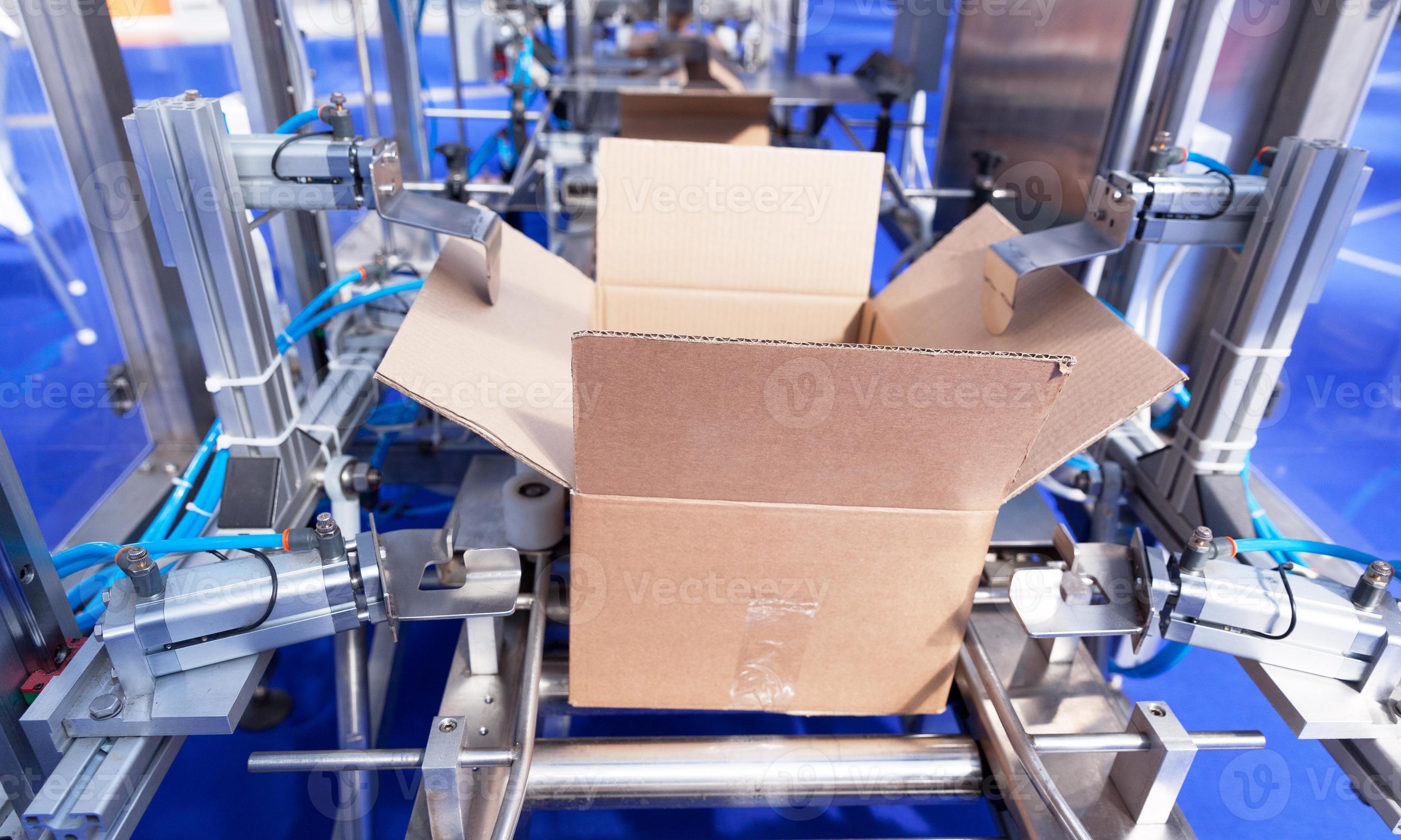 Fragile Carton Box Packaging, Shopping Carton BoxDelivery. 16938717