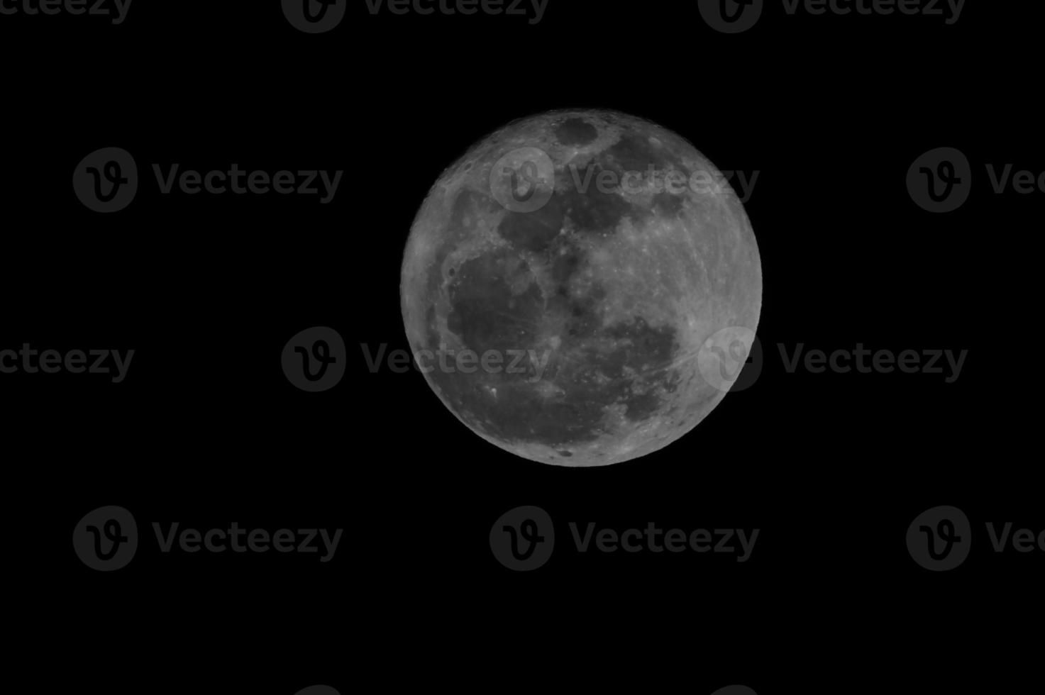 vista cercana de la luna foto