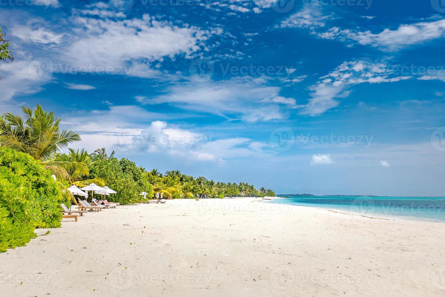 paisaje increíble, playa relajante, fondo de paisaje tropical. diseño de vacaciones de viajes de vacaciones de verano. concepto de destino de viaje de lujo. naturaleza de playa, banner de turismo itinerante foto