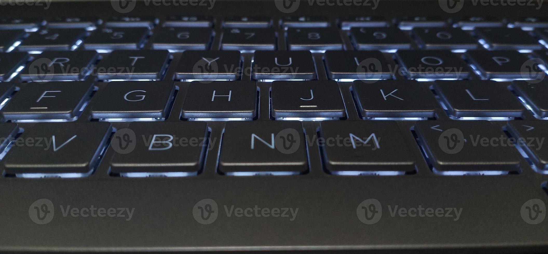 Photo Keyboard with white backlight, photo taken by smartphone camera