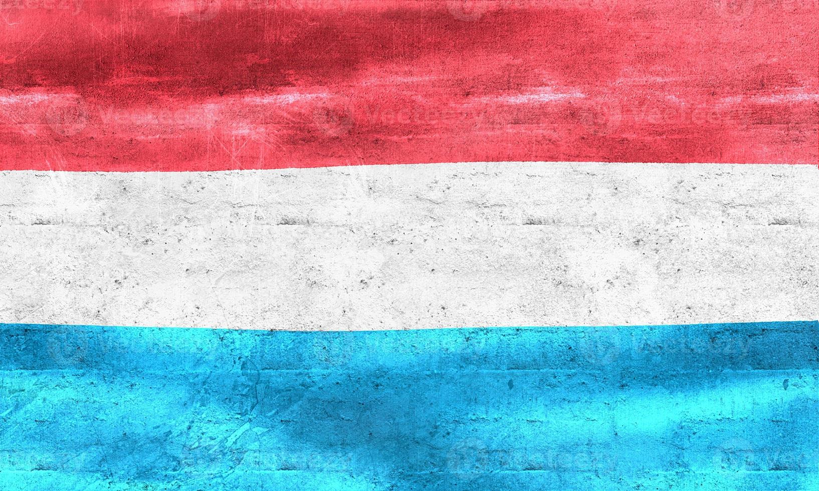 Ilustración 3d de una bandera de luxemburgo - bandera de tela ondeante realista foto