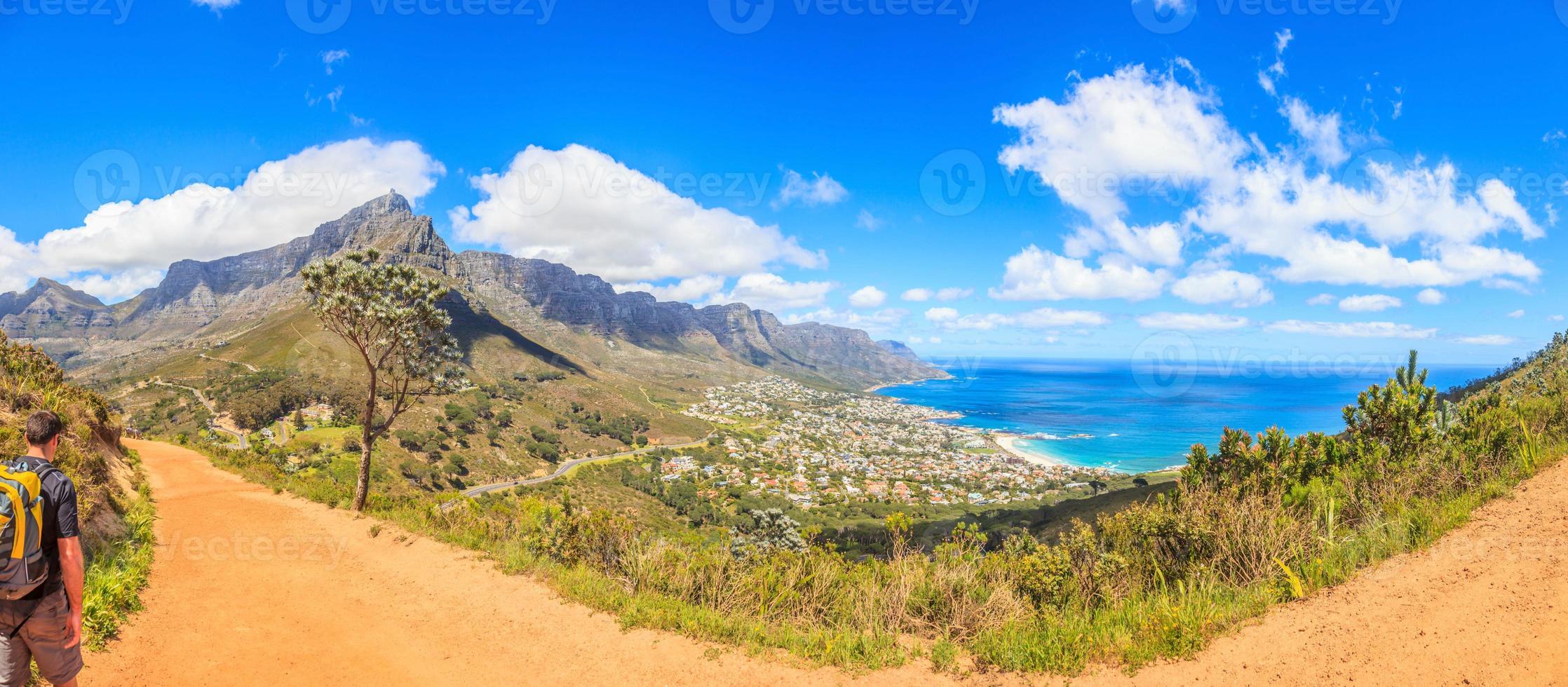 vista panorámica desde la ruta de senderismo Lions Head hasta Clifton foto