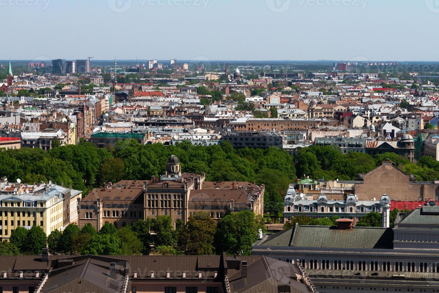 riga desde arriba en el verano foto