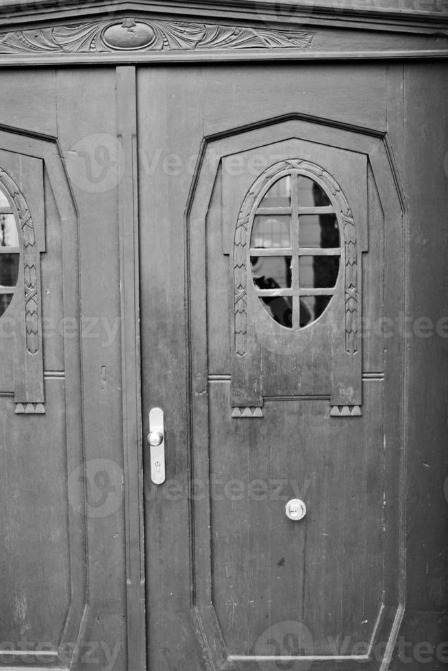 old wooden door with handle photo