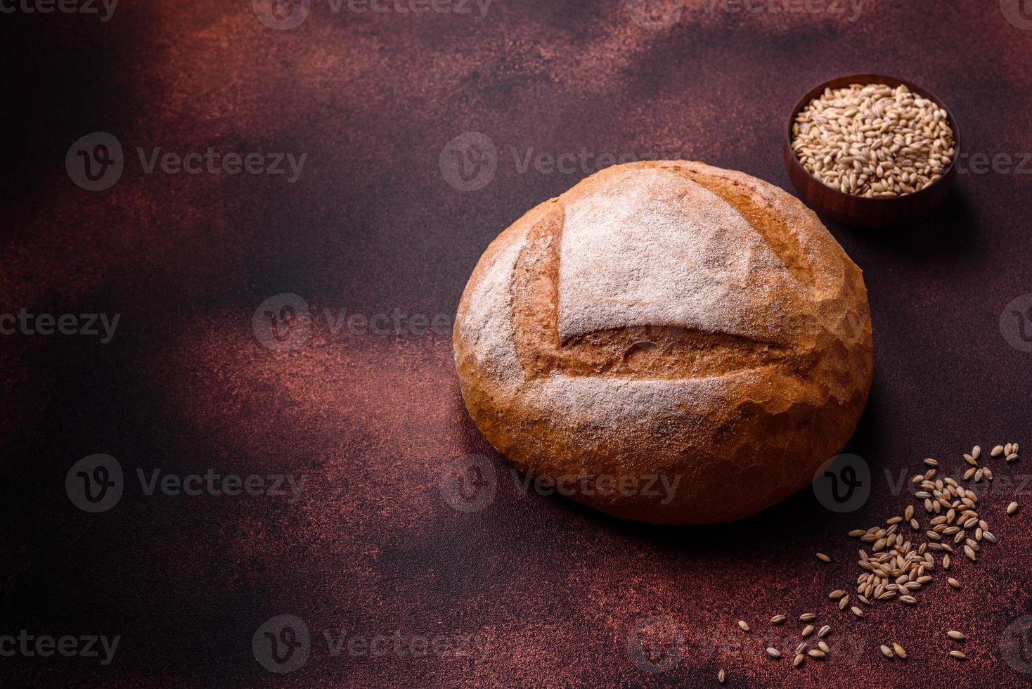 Beautiful delicious freshly baked round shaped white bread photo