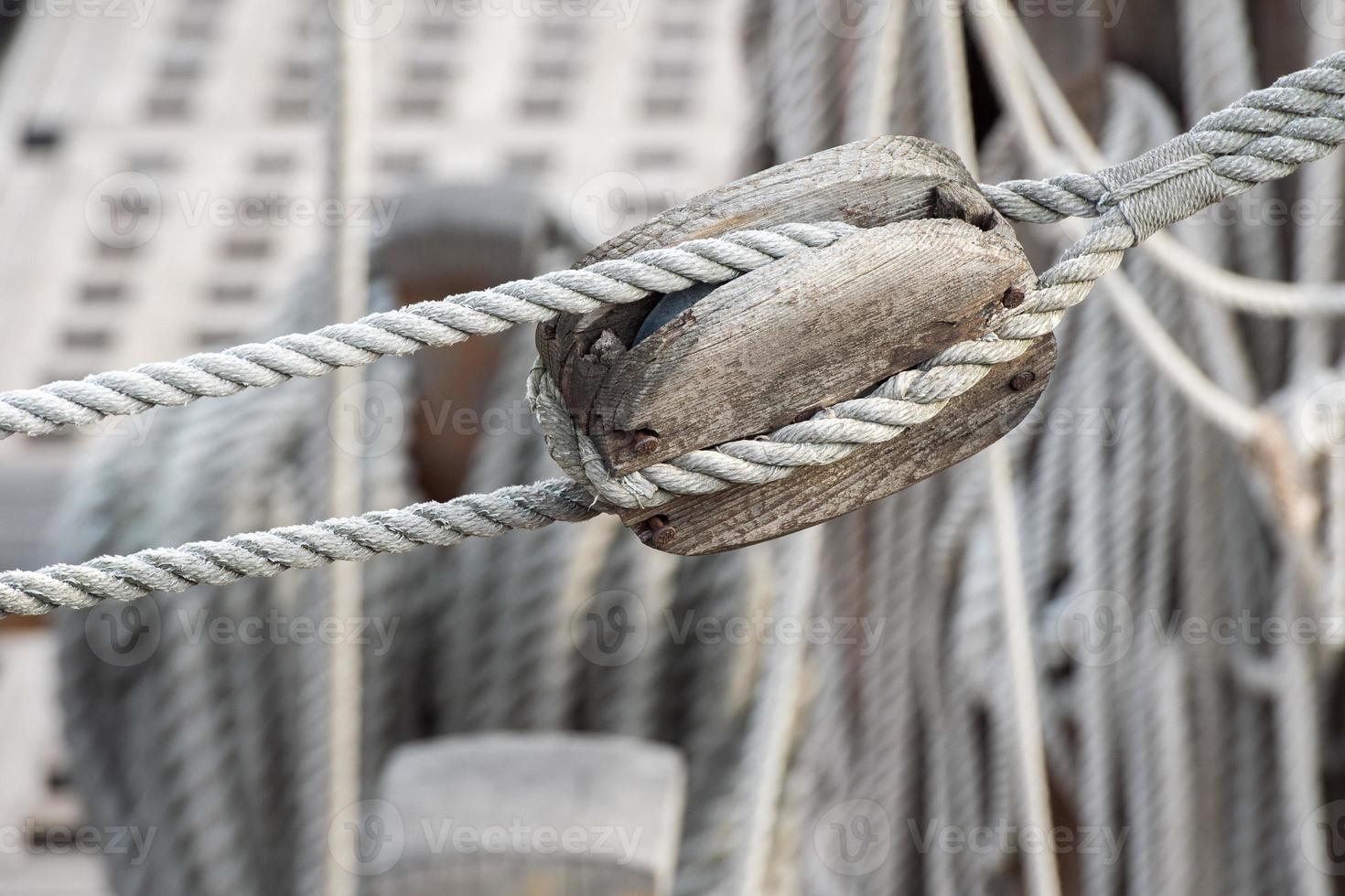 sail ship shrouds and ropes photo