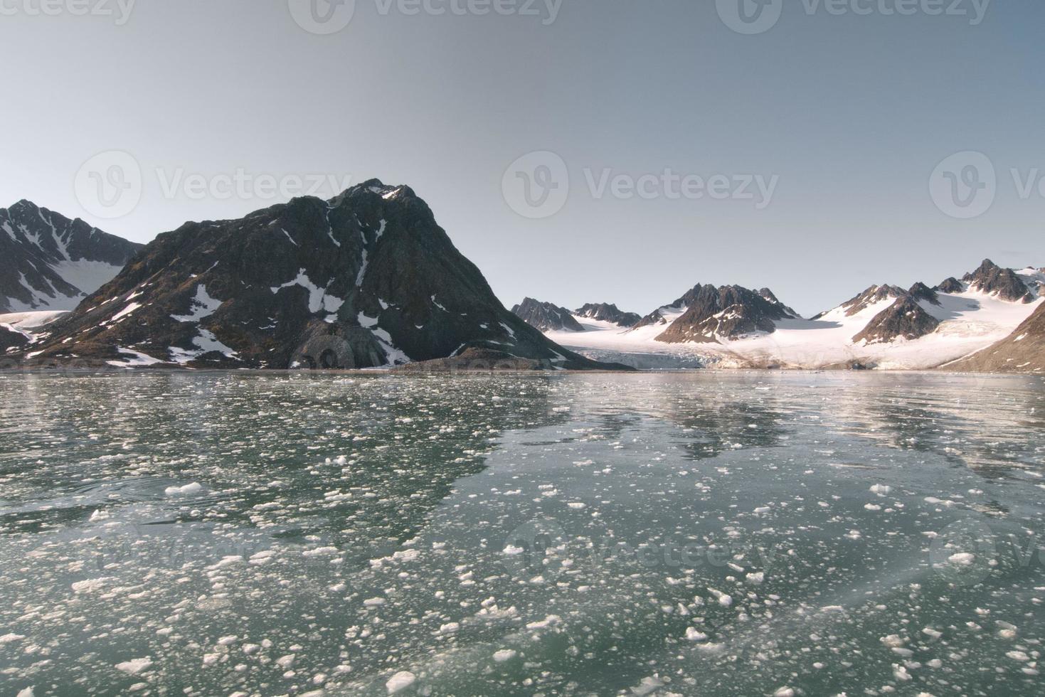 paisaje del glaciar svalbard spitzbergen foto