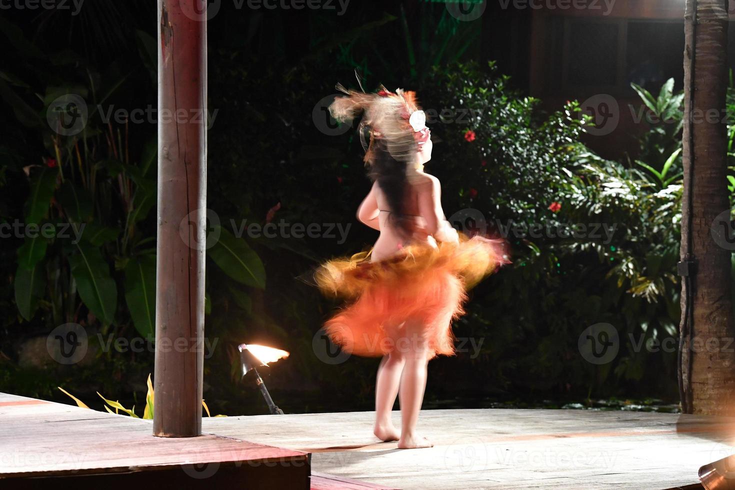 Polynesian dancer hula move effect photo