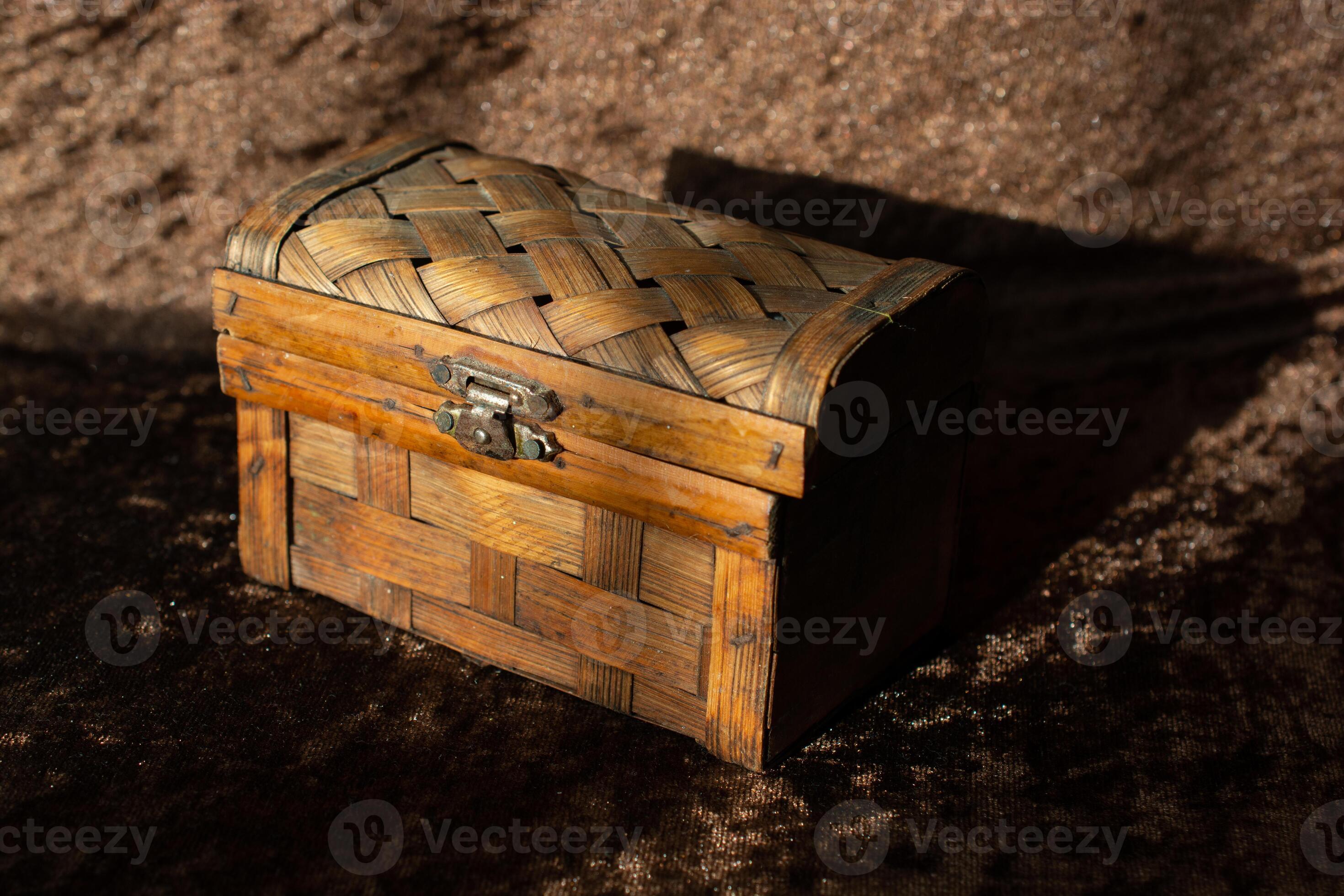 Retro Style Chest Boxes for Storage Jewellery and Valuables 17269817