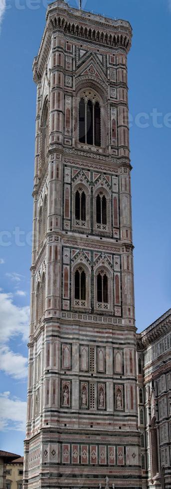 torre de la catedral santa maria del fiore, cúpula de florencia, italia foto