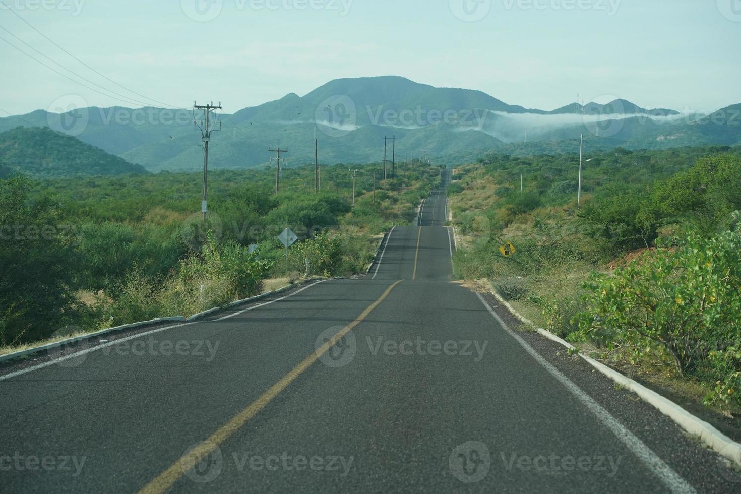 baja california la paz to san jose del cabo endless road photo