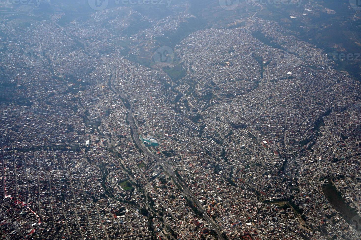 ciudad de méxico panorama aéreo landcape desde avión foto