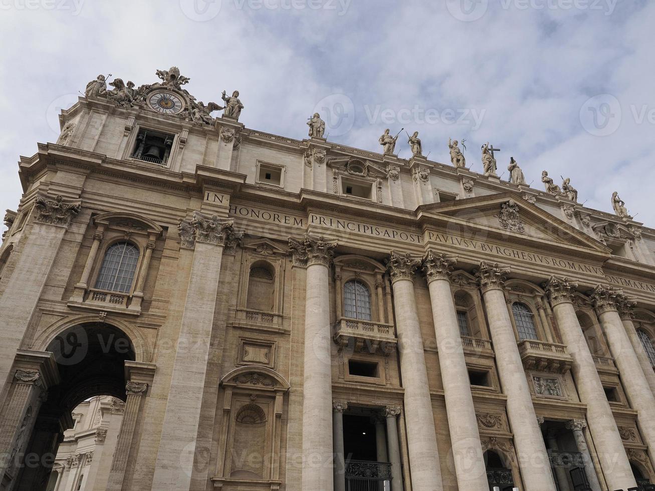 catedral de san pedro ciudad del vaticano roma vista exterior foto