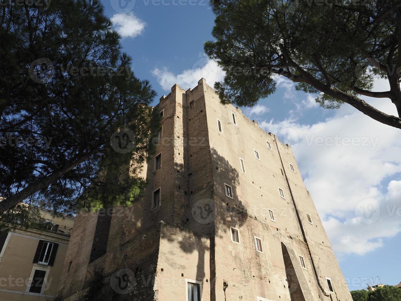 foros imperiales fori imperiali roma edificios en pasarela foto