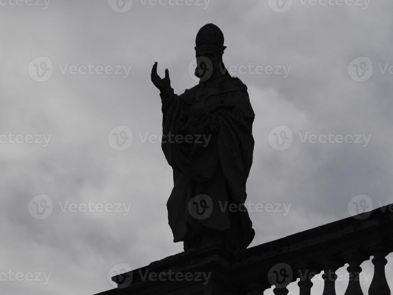saint peter basilica rome view of statue detail silhouette photo