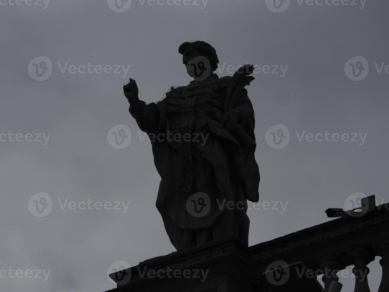 saint peter basilica rome view of statue detail silhouette photo