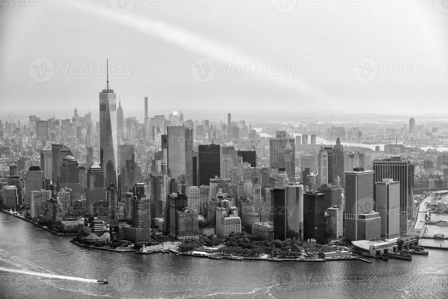 vista aérea de manhattan en blanco y negro foto