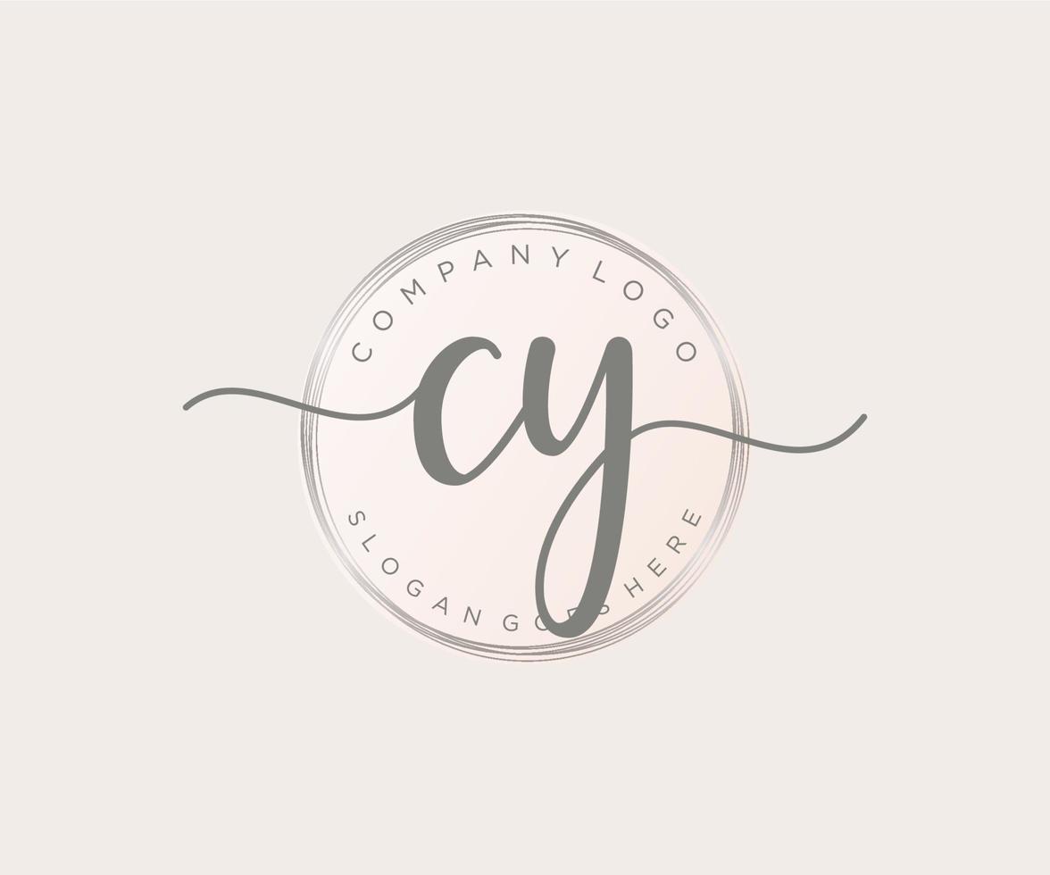 logo femenino cy inicial. utilizable para logotipos de naturaleza, salón, spa, cosmética y belleza. elemento de plantilla de diseño de logotipo de vector plano.