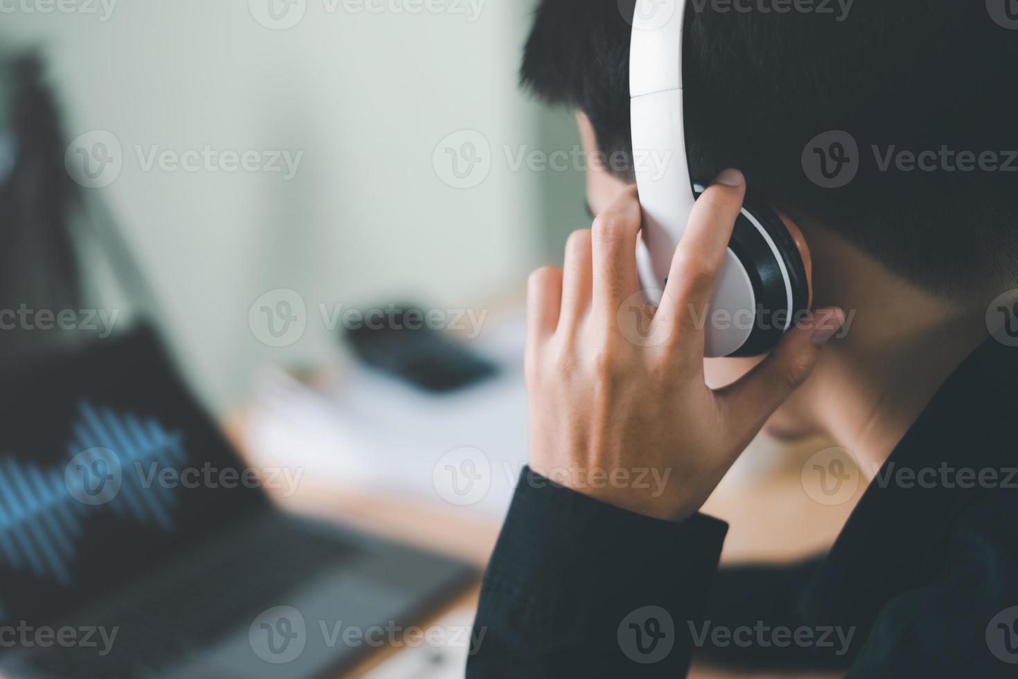 e-learning,online internet education and learning,learning new things,adding new career skills,personal development plan make business successful,Men use laptops to take digital courses photo