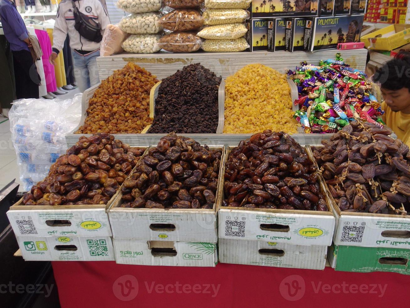 Dates, a fruit that grows a lot in Arabian lands photo