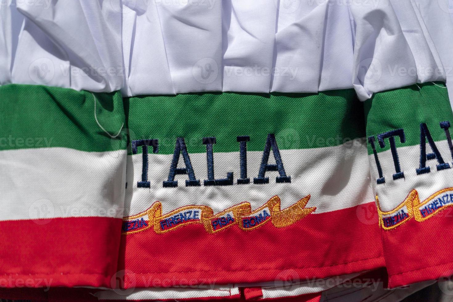 italian flag chef hat 17363447 Stock Photo at Vecteezy
