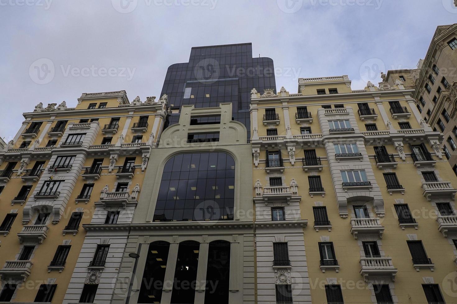 madrid españa gran vía edificio foto