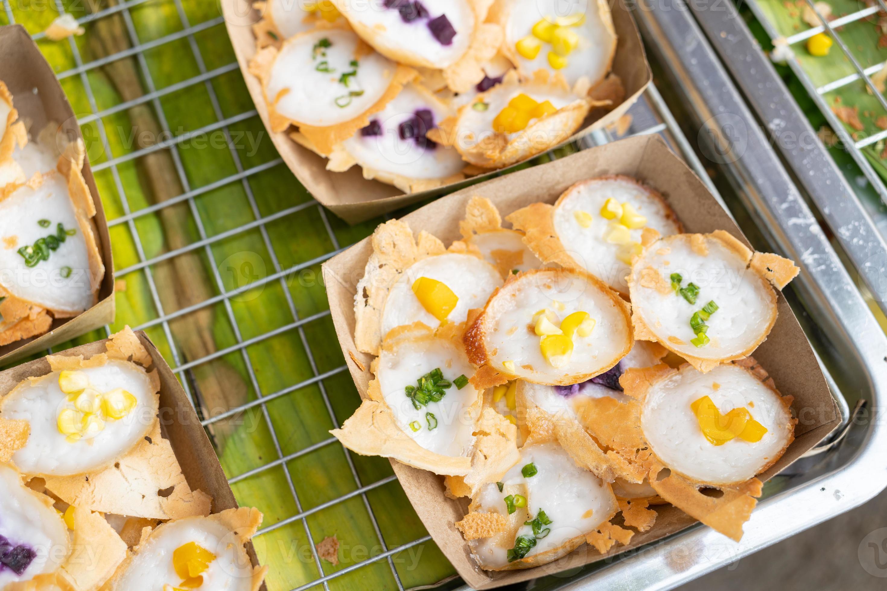 thai-dessert-khanom-krok-or-thai-coconut-milk-pancake-in-paper-plate