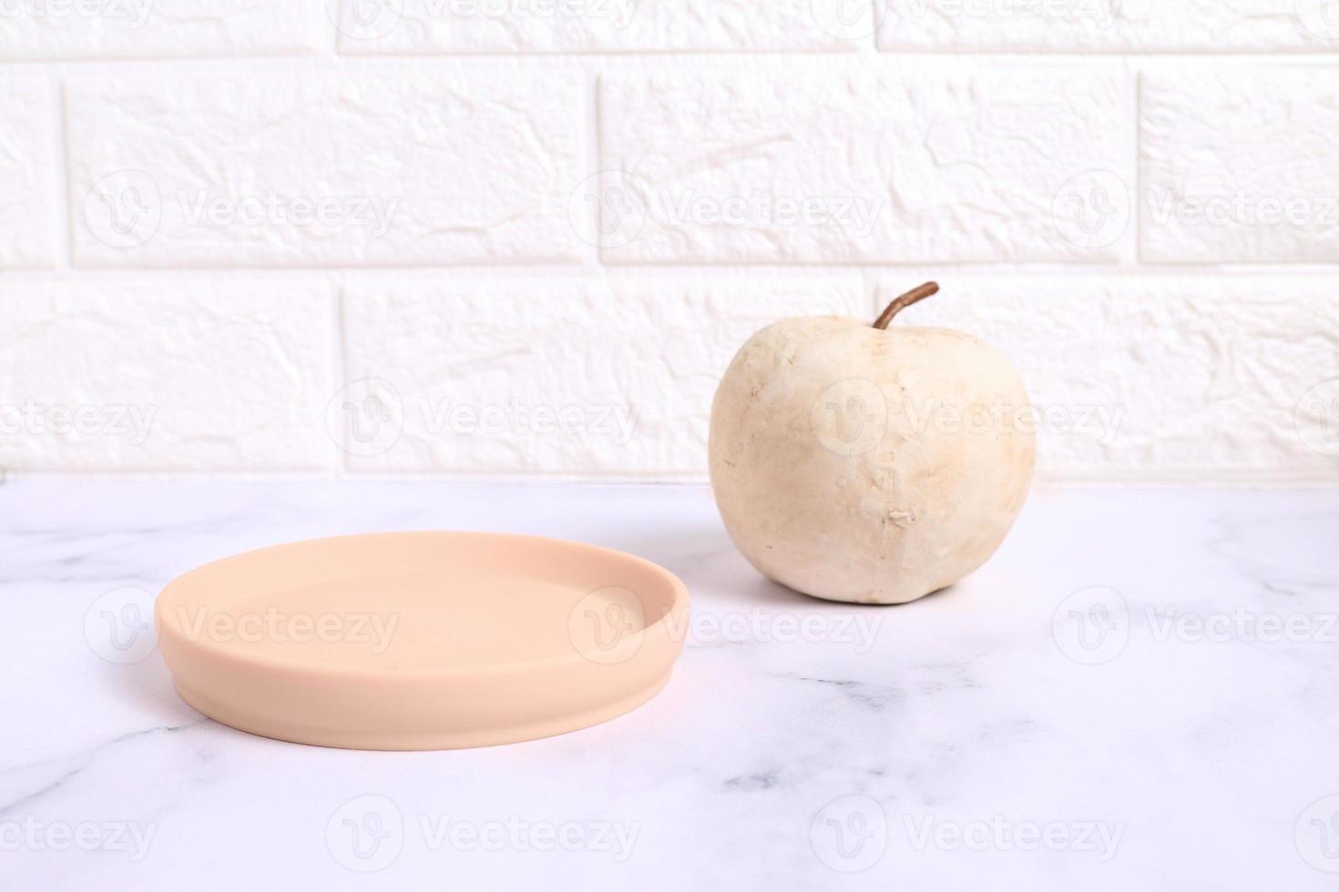 Plate in kitchen, empty mockup photo