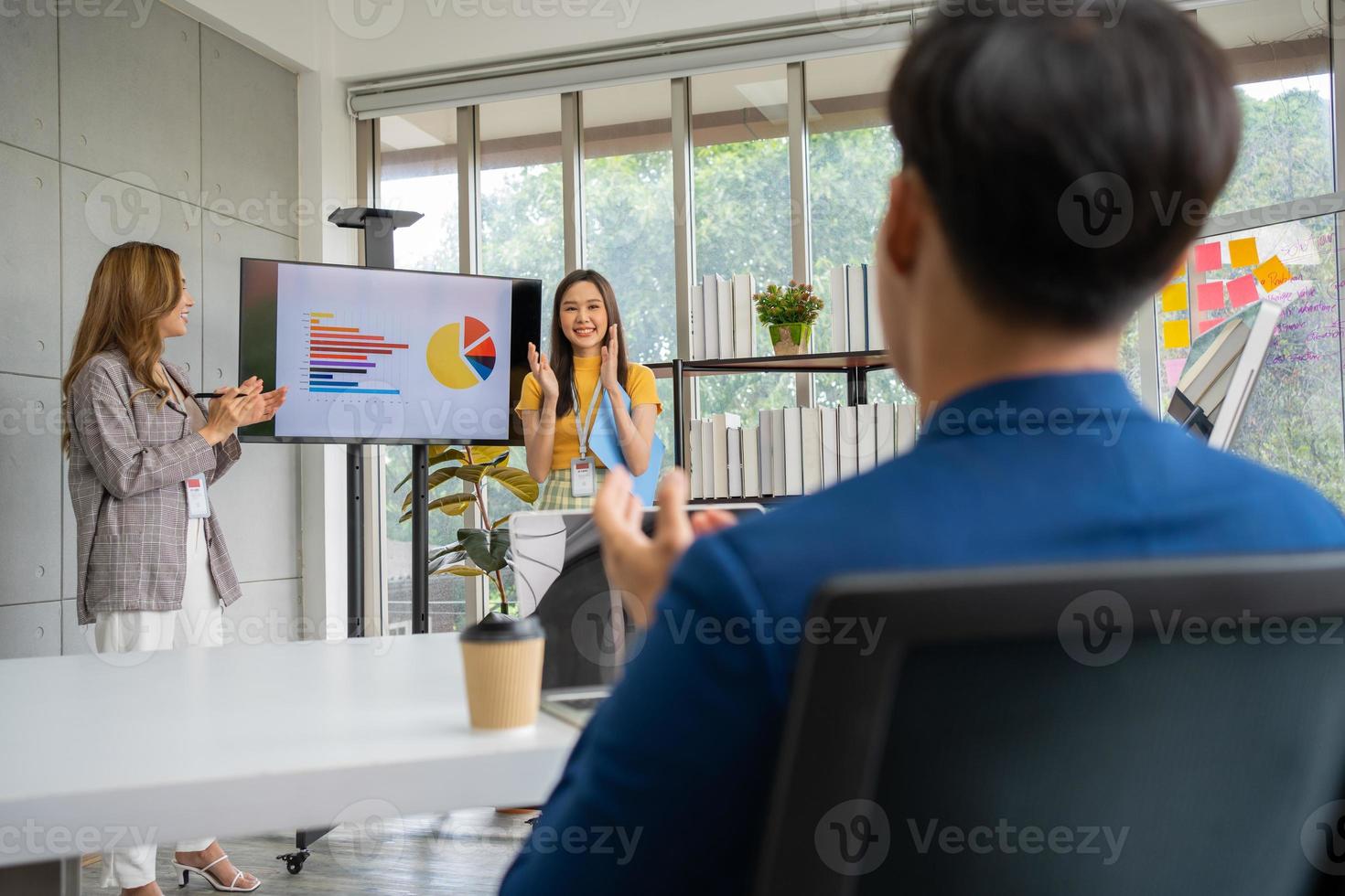 Young asian woman entrepreneur startup presenting with financial backers for new project to request funding to support the project. Concept of new business model and partnership, business corporation photo
