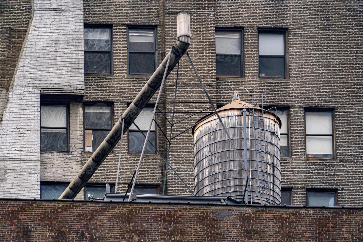 torre de agua de la ciudad de nueva york foto